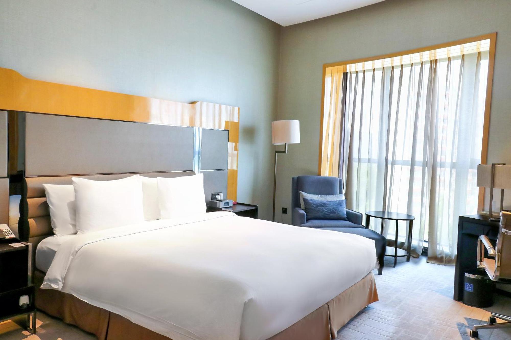 Crowne Plaza Beijing Lido By Ihg Hotel Eksteriør billede